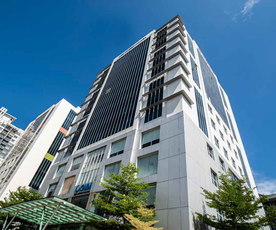 menara-oum